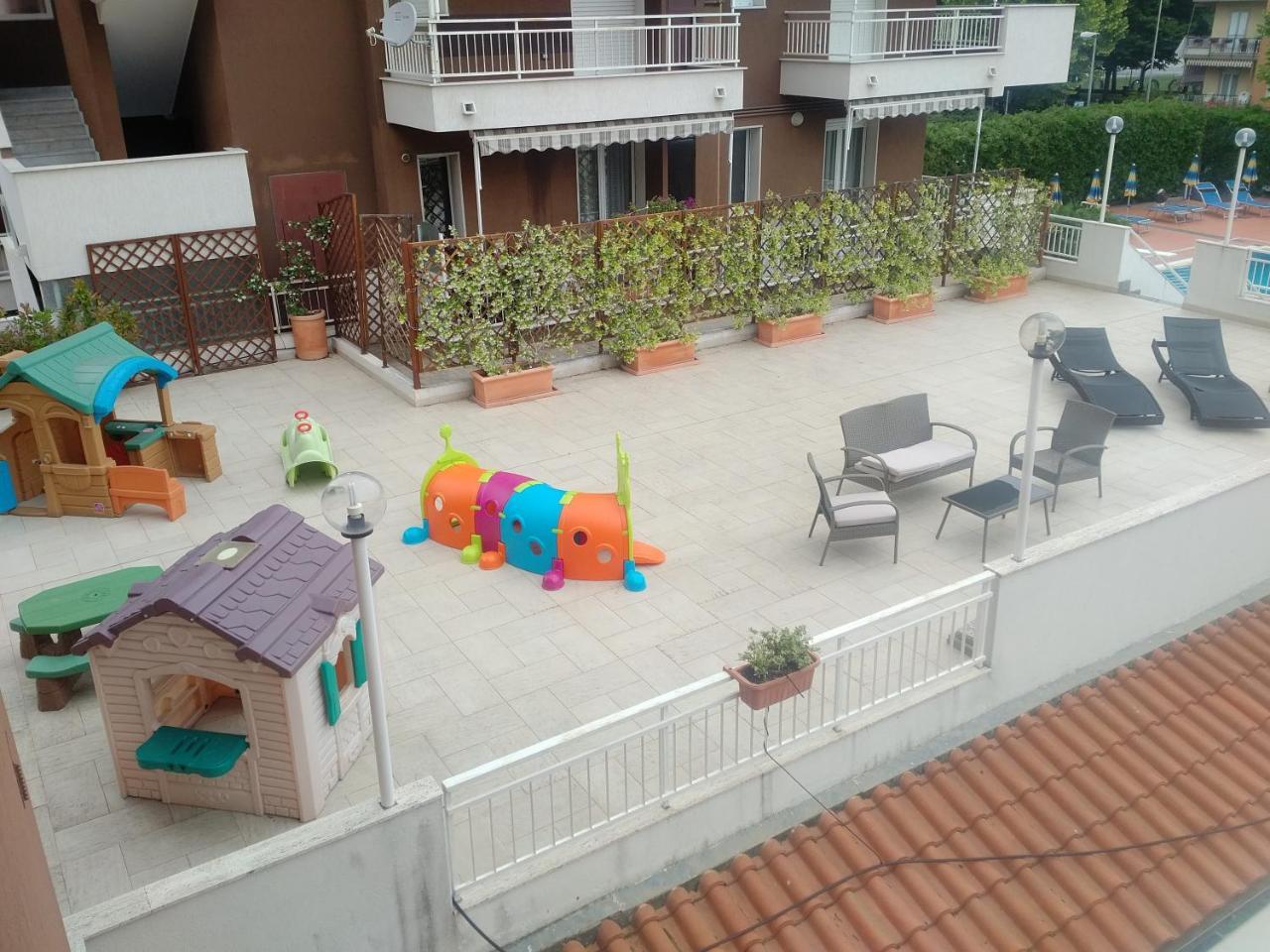 ألبينغا Residence Aurora Wellness & Spa المظهر الخارجي الصورة